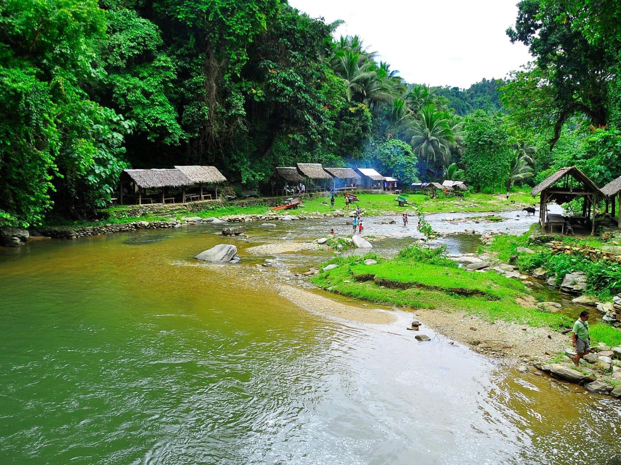 Badladz Beach And Dive Resort Puerto Galera Kültér fotó