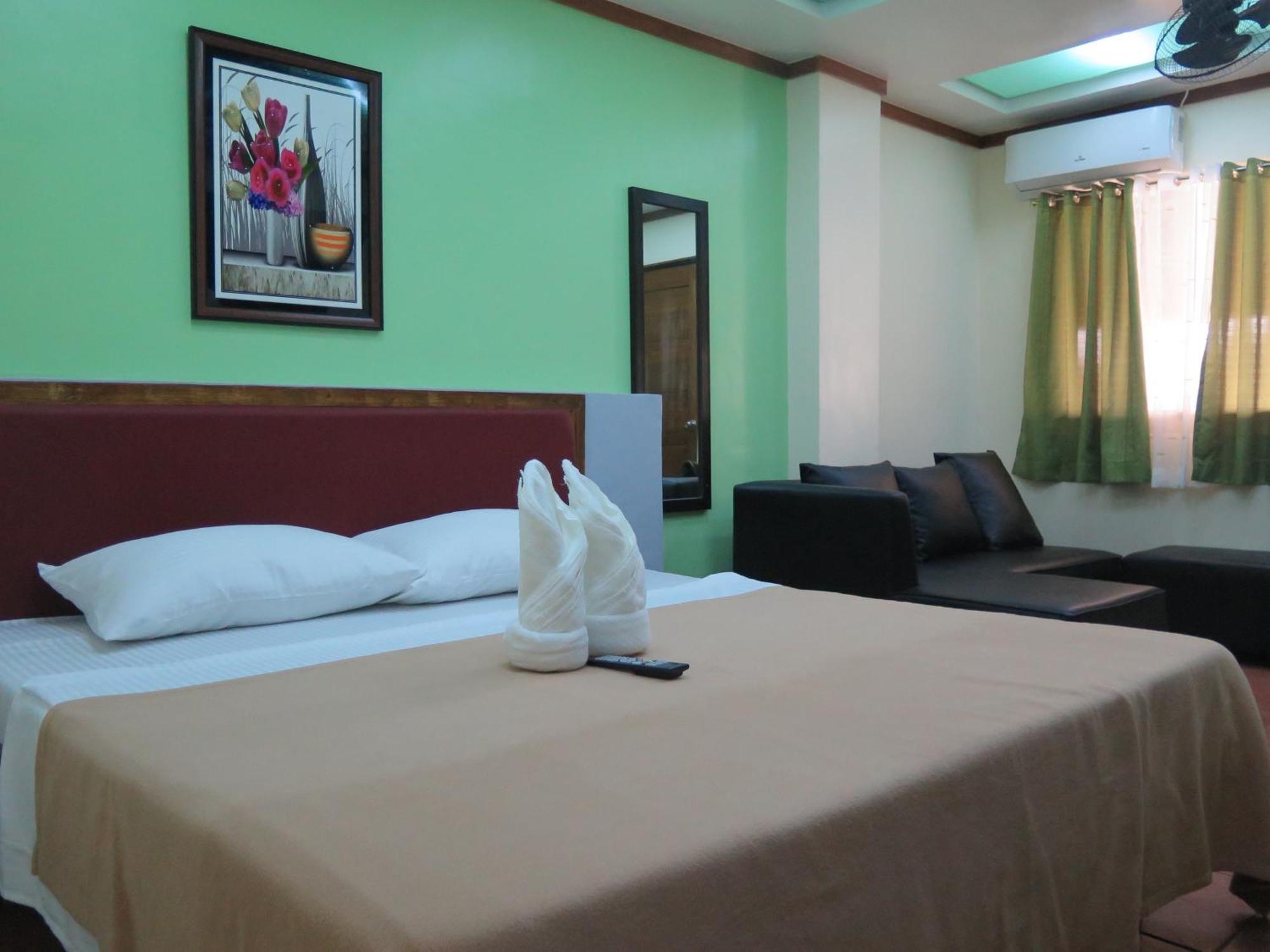 Badladz Beach And Dive Resort Puerto Galera Szoba fotó