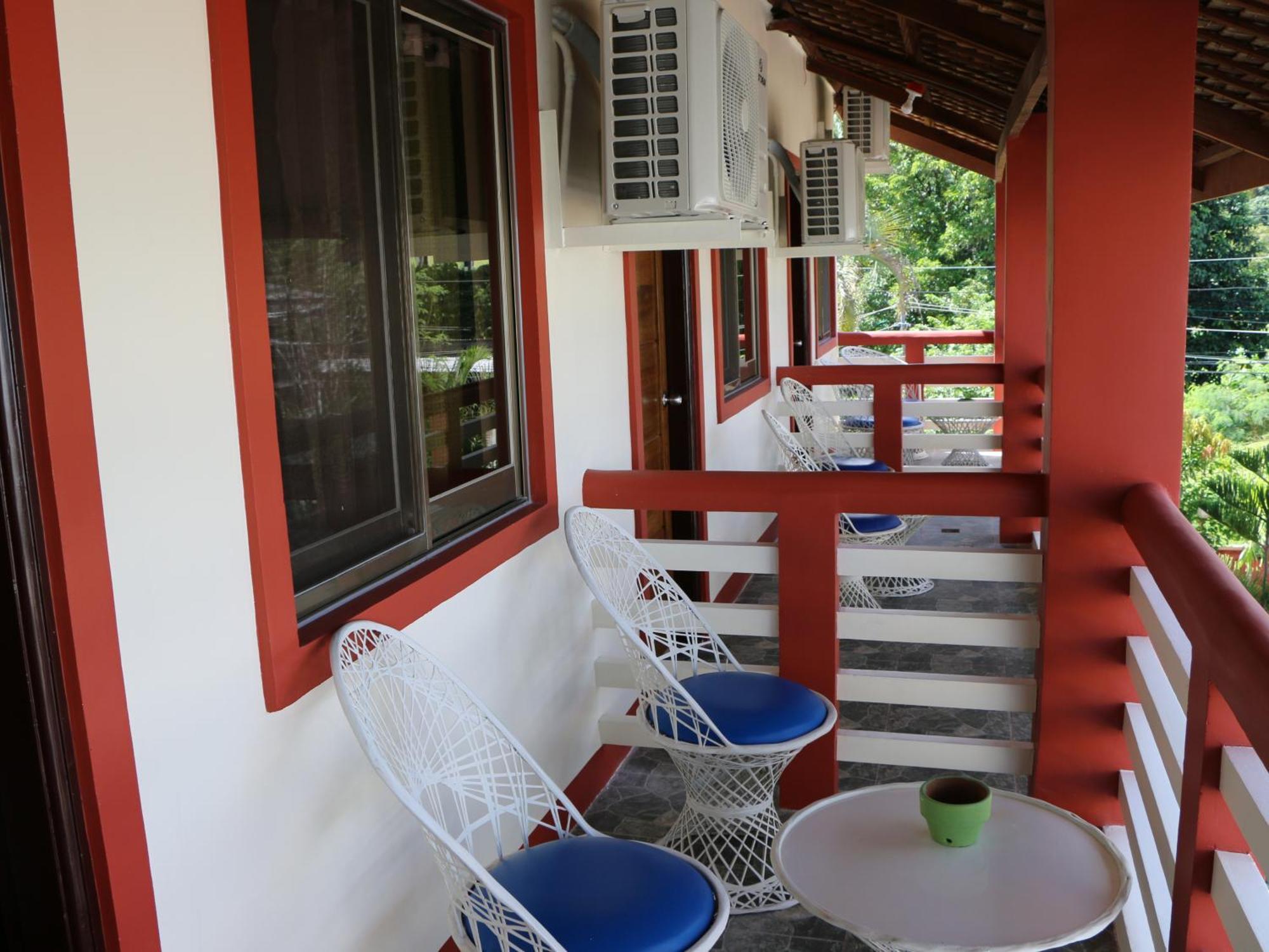 Badladz Beach And Dive Resort Puerto Galera Szoba fotó